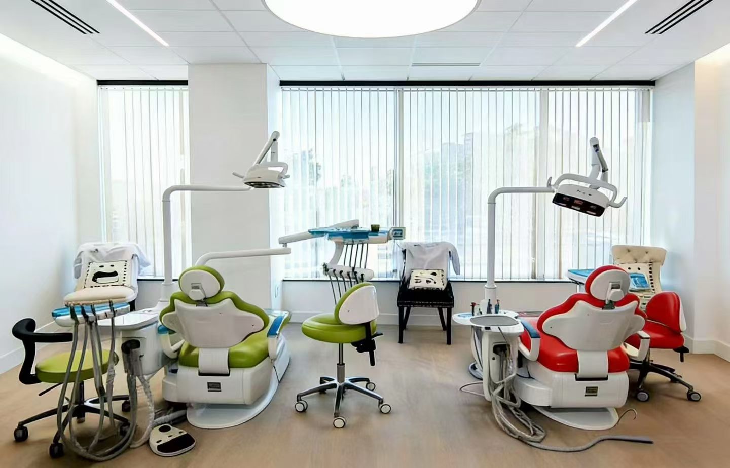Digital Dentistry: How CBCT and Laser Technology Transform Care